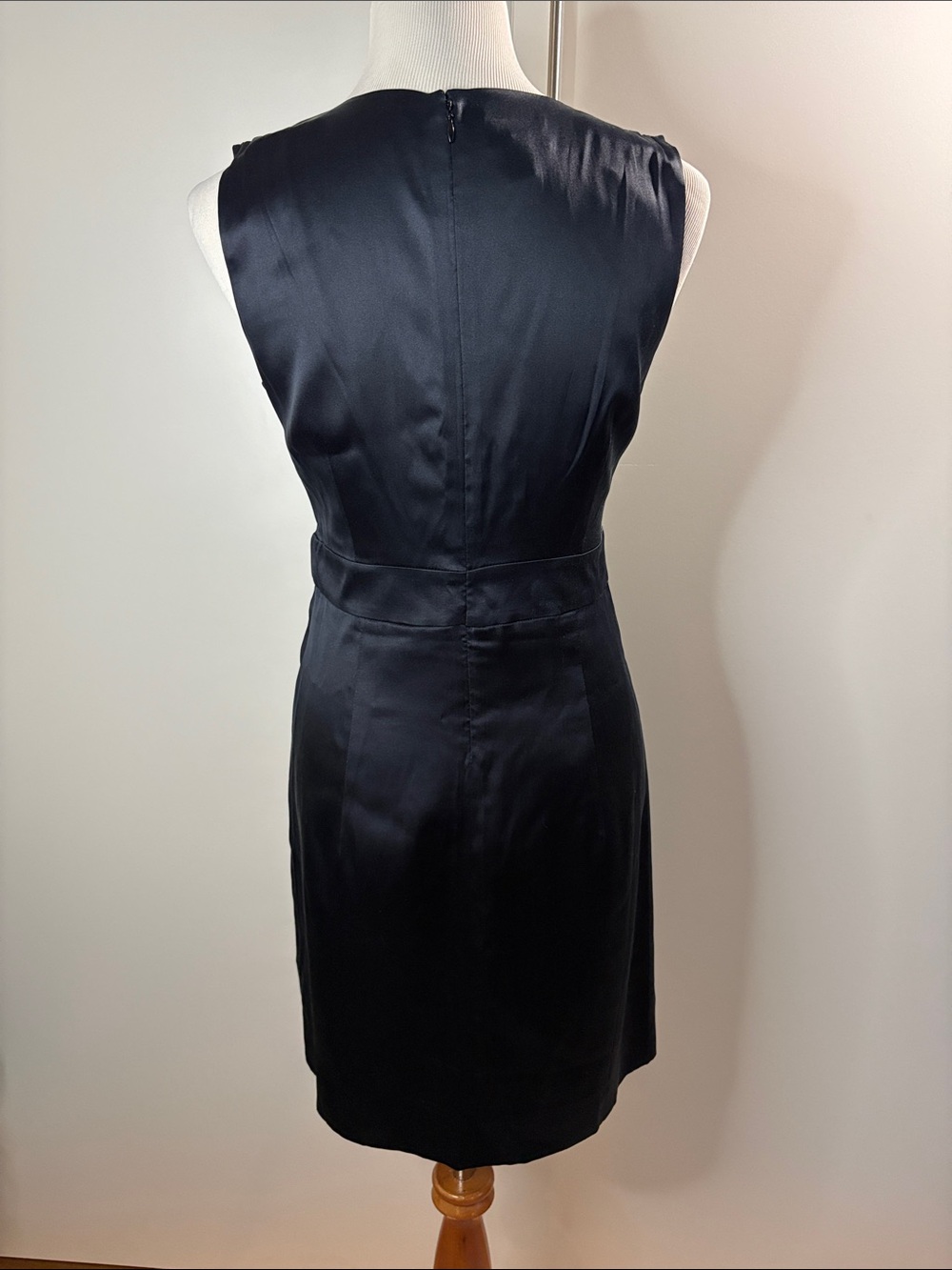 Black Sleeveless Satin Dress with Cream Satin Bow Accent 6 - Picture 3 of 5